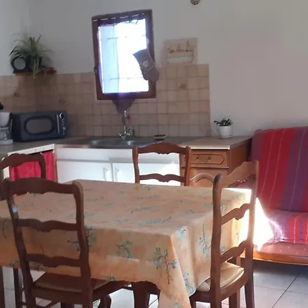 Gites Des Cedres Tatil Evi