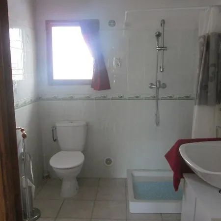 Gites Des Cedres Tatil Evi *
